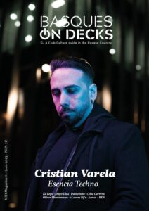 [DD-LX3416] Basques on decks #5